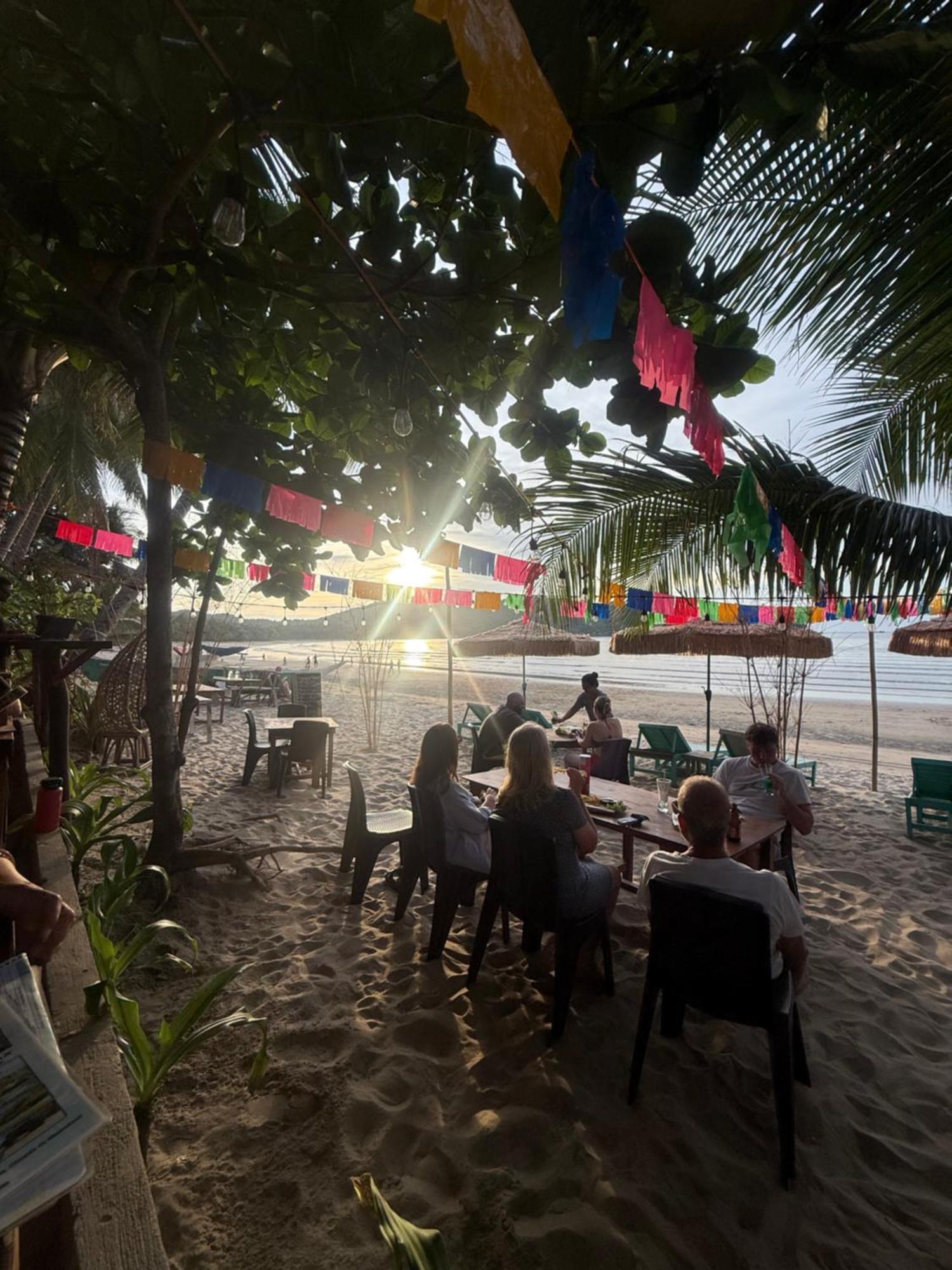 Zhaya'S Beach & Cottages El Nido Exterior photo